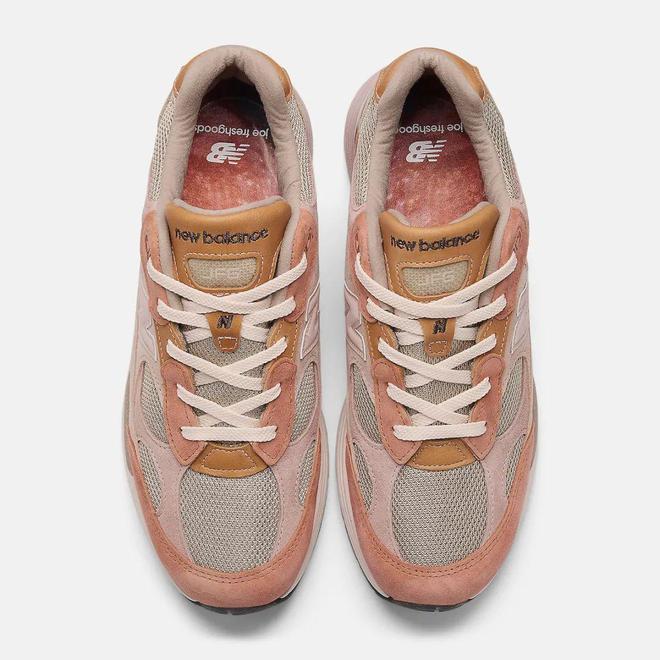 New Balance」联名曝光定档发售！AG旗舰厅ios版高溢价！「JFG x(图4)