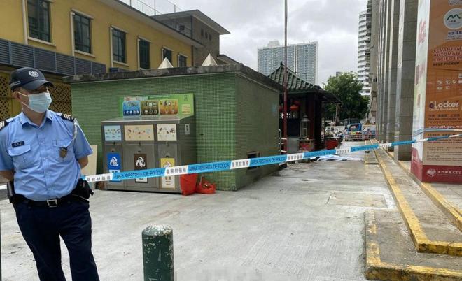 持水管虐杀亲弟弟两日后被儿子撞破即刻畏罪坠楼身亡!AG旗舰厅网站首页澳门突发人伦惨案!疑因钱财哥哥(图2) 持水管虐杀亲弟弟两日后被儿子撞破即刻畏罪坠楼身亡!AG旗舰厅网站首页澳门突发人伦惨案!疑因钱财哥哥(图2)